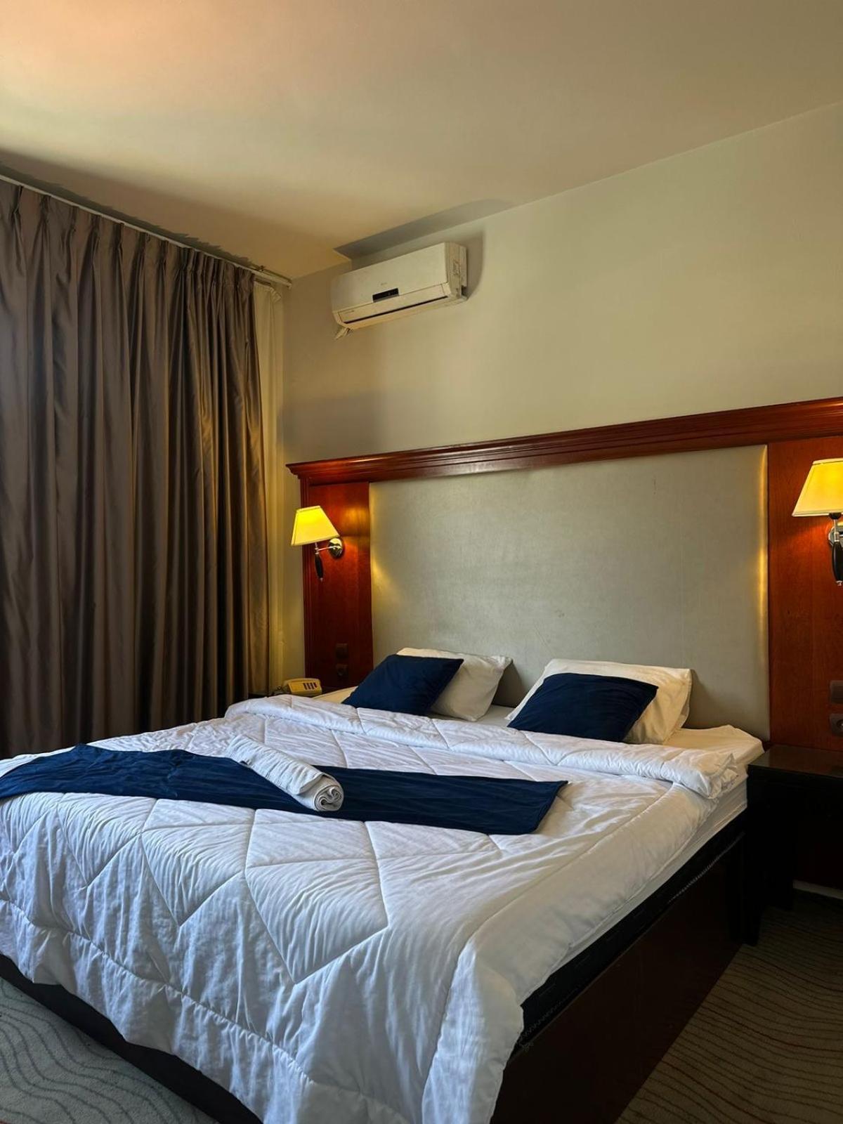 Deluxe Junior Suite,1585471831:JPEG